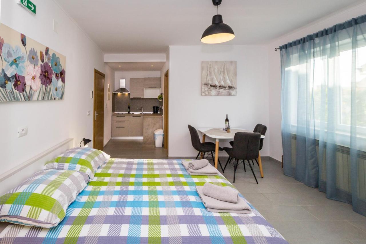 Apartments Balach Poreč Buitenkant foto
